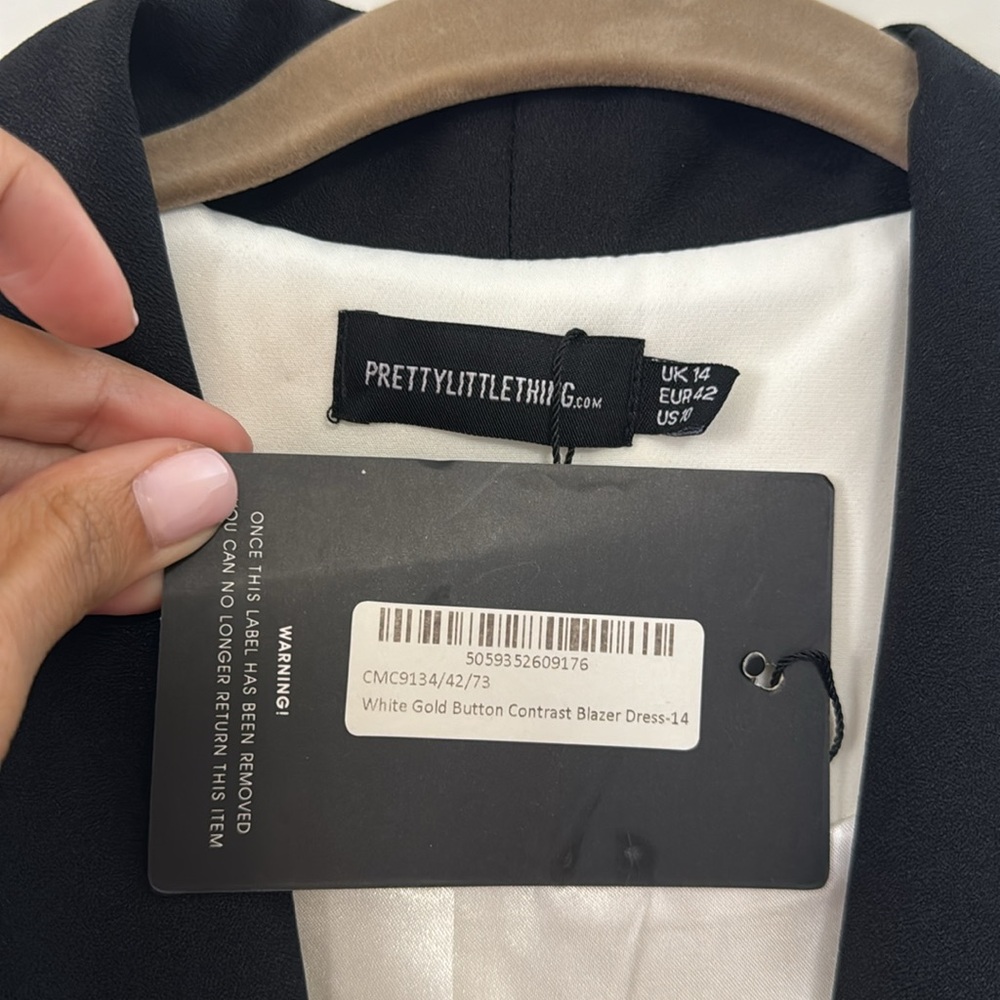 NWT PrettyLittleThings Tuxedo Dress - Size 14 - Picture 5 of 8